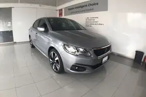 Autos seminuevos, Peugeot 301 2023