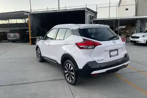 Autos seminuevos, Nissan Kicks 2020