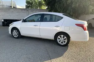 Autos seminuevos, Nissan Versa 2019