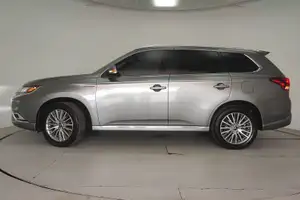 Autos seminuevos, Mitsubishi Outlander 2020