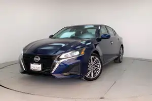 Autos seminuevos, Nissan Altima 2024