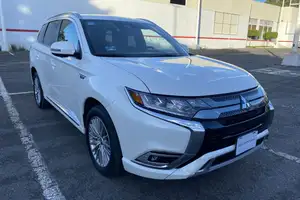 Autos seminuevos, Mitsubishi Outlander 2022
