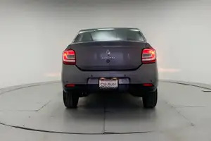 Autos seminuevos, Renault Logan 2023
