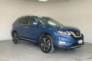 Autos seminuevos, Nissan X-trail Hybrid 2020