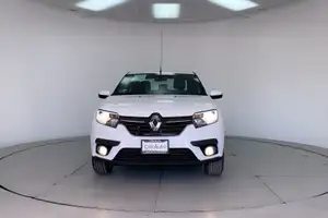 Autos seminuevos, Renault Logan 2023