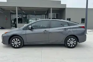 Autos seminuevos, Toyota Prius 2021