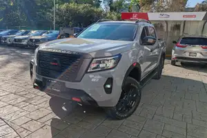Autos seminuevos, Nissan Np300 Frontier Pro 4x 4x4 Ta 2021