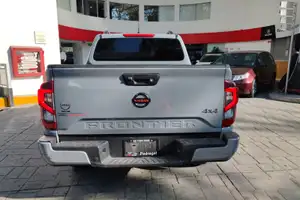 Autos seminuevos, Nissan Np300 Frontier Pro 4x 4x4 Ta 2021