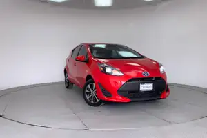 Autos seminuevos, Toyota Prius C 2018