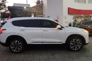 Autos seminuevos, Hyundai Santa Fe 2023