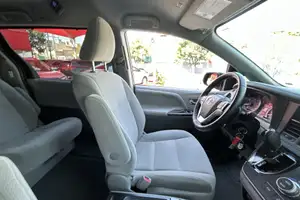 Autos seminuevos, Toyota Sienna 2020