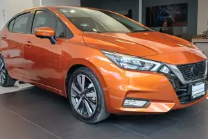 Autos seminuevos, Nissan Versa 2021