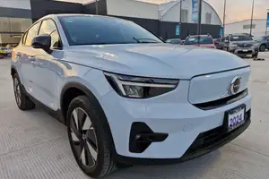 Autos seminuevos, Volvo C40 2024