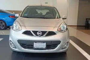 Autos seminuevos, Nissan March 2020