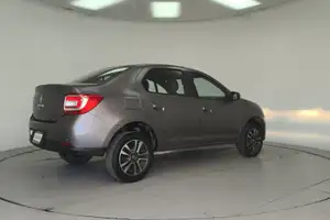 Autos seminuevos, Renault Logan 2023