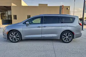 Autos seminuevos, Chrysler Pacifica 2020