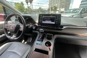 Autos seminuevos, Toyota Sienna 2022