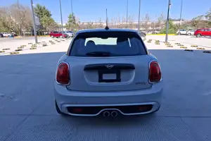Autos seminuevos, Mini Mini 2021