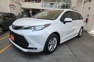 Autos seminuevos, Toyota Sienna 2022
