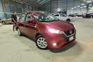 Autos seminuevos, Nissan March 2022