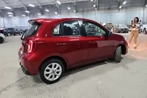 Autos seminuevos, Nissan March 2022