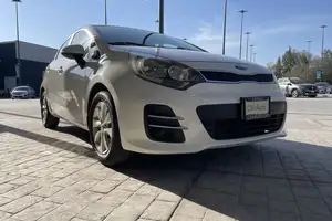 Autos seminuevos, Kia Rio 2017