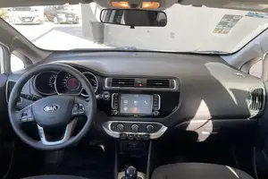 Autos seminuevos, Kia Rio 2017