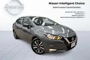 Autos seminuevos, Nissan Versa 2022