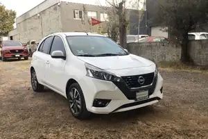 Autos seminuevos, Nissan March 2023