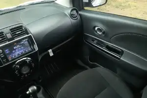 Autos seminuevos, Nissan March 2023