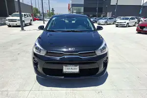 Autos seminuevos, Kia Rio 2020