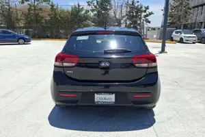 Autos seminuevos, Kia Rio 2020