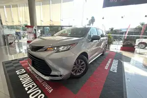 Autos seminuevos, Toyota Sienna 2021