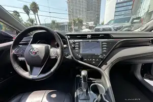 Autos seminuevos, Toyota Camry 2020