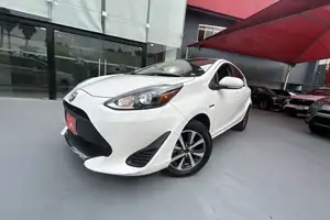 Autos seminuevos, Toyota Prius C 2021
