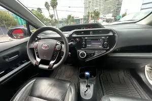 Autos seminuevos, Toyota Prius C 2021
