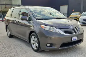 Autos seminuevos, Toyota Sienna 2014