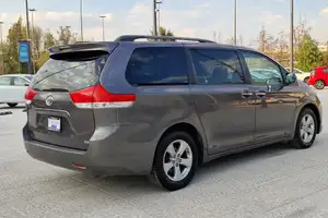 Autos seminuevos, Toyota Sienna 2014
