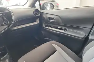 Autos seminuevos, Toyota Prius C 2020