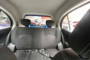 Autos seminuevos, Nissan March 2020