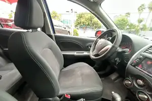 Autos seminuevos, Nissan March 2020