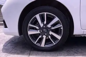 Autos seminuevos, Nissan March 2023