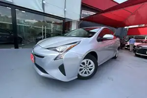 Autos seminuevos, Toyota Prius 2017
