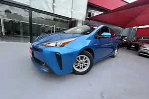 Autos seminuevos, Toyota Prius 2020