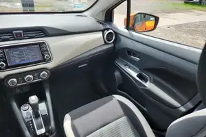 Autos seminuevos, Nissan Versa 2022