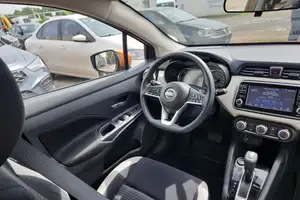 Autos seminuevos, Nissan Versa 2022
