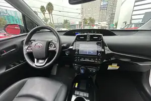 Autos seminuevos, Toyota Prius 2022