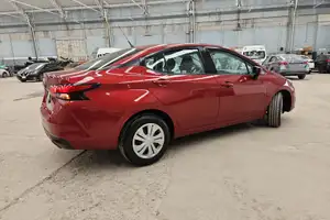 Autos seminuevos, Nissan Versa 2021