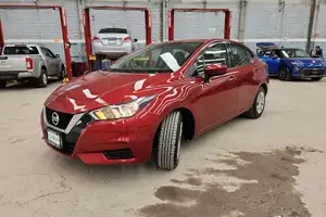 Autos seminuevos, Nissan Versa 2021