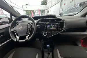 Autos seminuevos, Toyota Prius C 2021